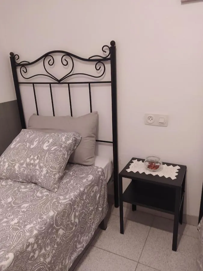 Cal Ferrer De Tarres Apartment